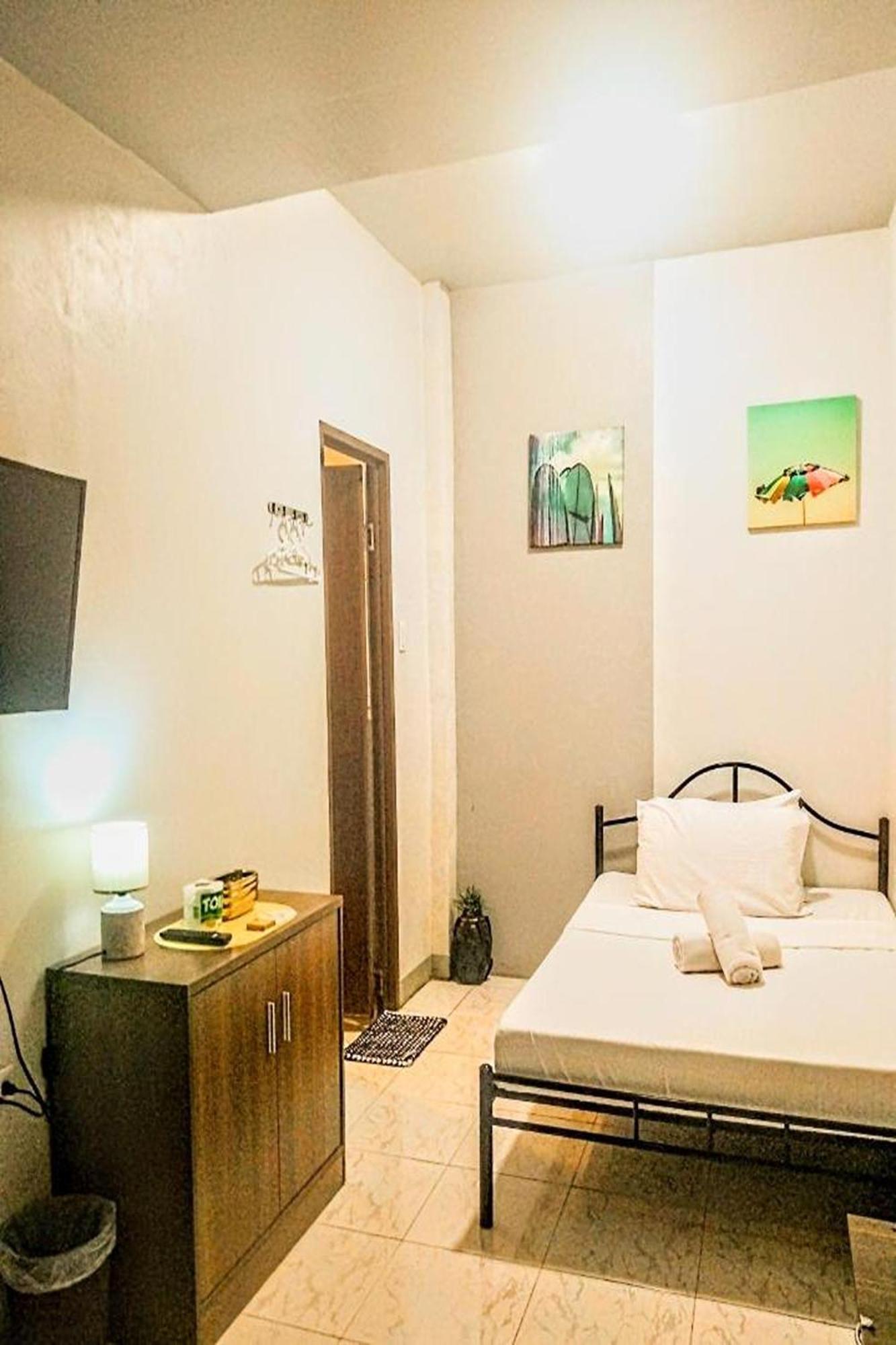 Hometel Barrio House Mactan Lapu-Lapu City Luaran gambar